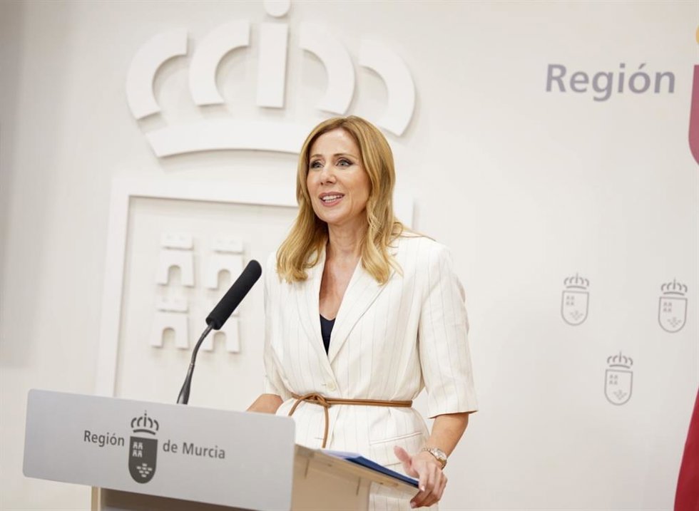 El Gobierno regional pide "transparencia absoluta" sobre la crisis de Ceuta y reclama la dimisión de Marlaska
