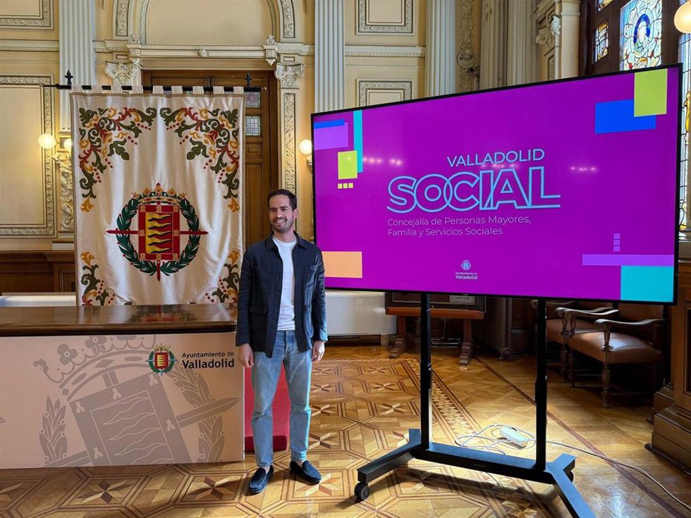El concejal de Personas Mayores, Familia y Servicios Sociales, Rodrigo Nieto, en el balance anual de 2025.