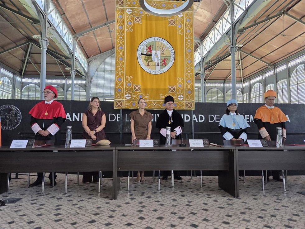 Acto de apertura del curso académico 2026-2027 de la Universidad de Extremadura
