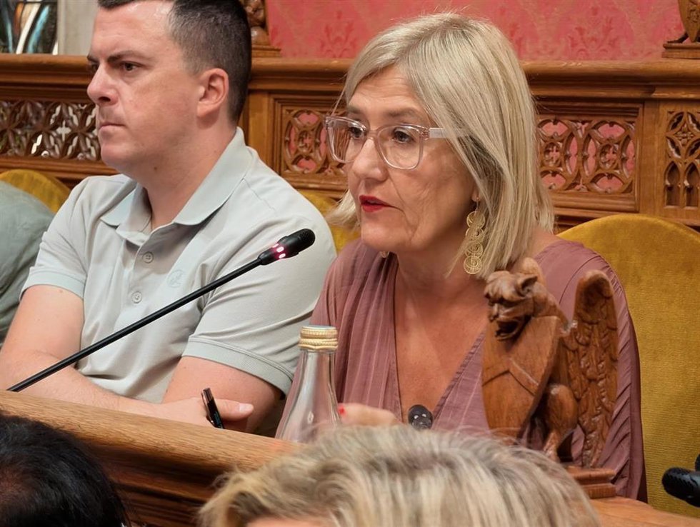 La consellera de MÉS per Mallorca en el Consell de Mallorca, Rosa Cursach, en el pleno de la institución insular de este jueves, 10 de septiembre.