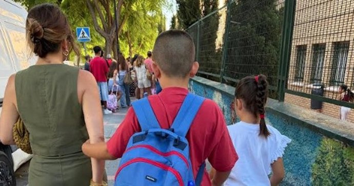 Los alumnos de Mijas regresan a las aulas.