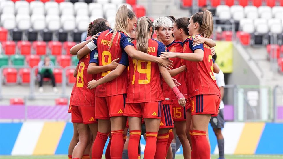 Las jugadoras de la selección española Sub-20 celebrando uno de los goles ante Nueva Caledonia.