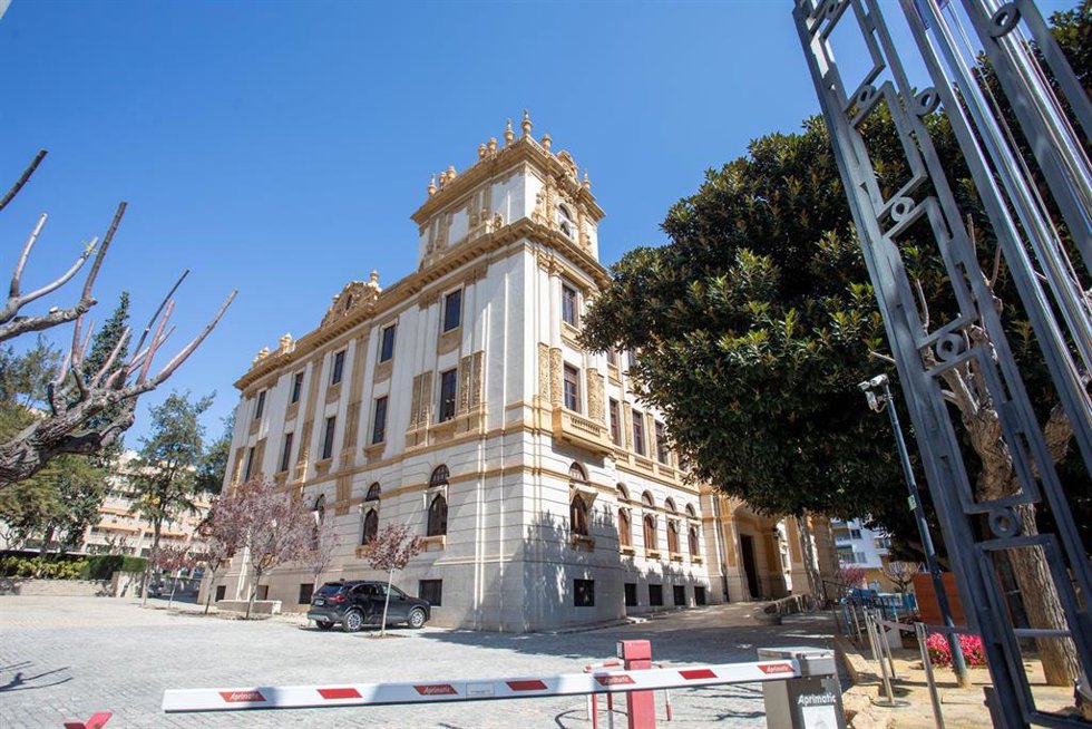 Archivo - Fachada de la Diputación de Alicante