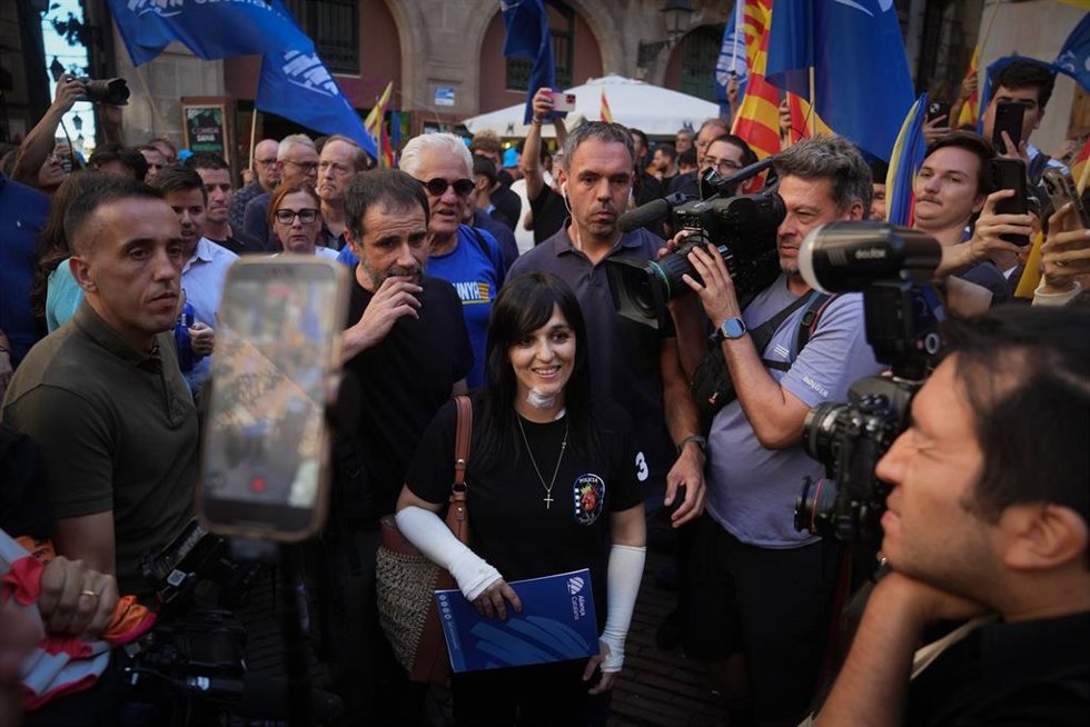 La diputada de Aliança Catalana, Silvia Orriols, durante un acto organizado por AC con motivo de la Diada, en el Fossar de les Moreres en Barcelona