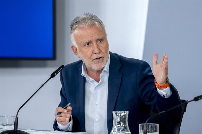 El ministro de Política Territorial y Memoria Democrática, Ángel Víctor Torres, durante la rueda de prensa posterior al Consejo de Ministros, a 8 de septiembre de 2026, en Madrid (España). 