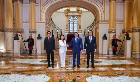 Política