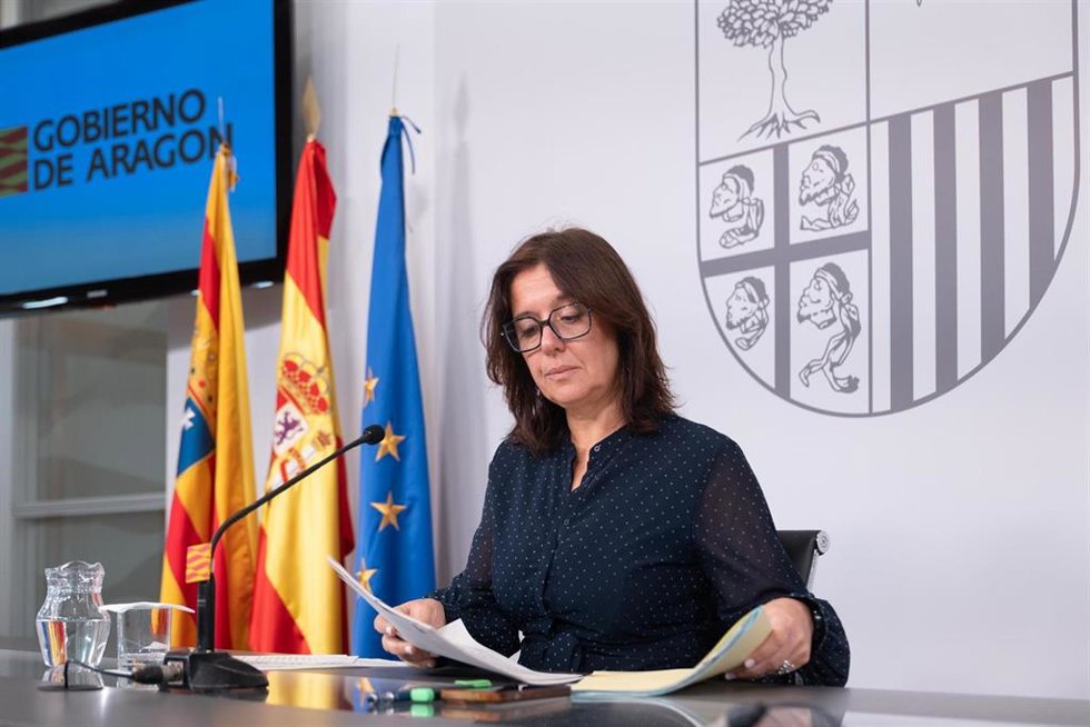 La consejera de Economía, Competitividad y Empleo, Eva Valle, en rueda de prensa este viernes.