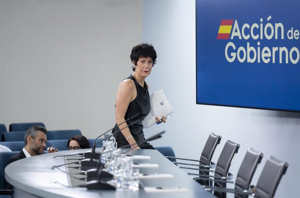 La ministra de Inclusión, Seguridad Social y Migraciones y portavoz del Gobierno, Elma Saiz