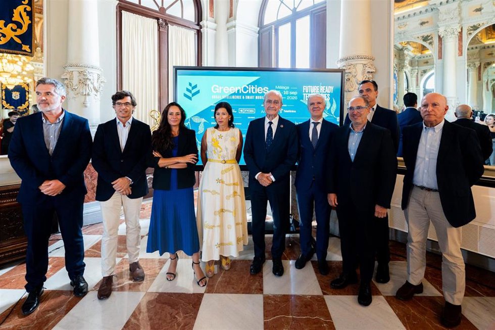 Foto de familia de la presentación de Greencities, Urban Intelligence & Smart Mobility que se celebrará en Málaga.