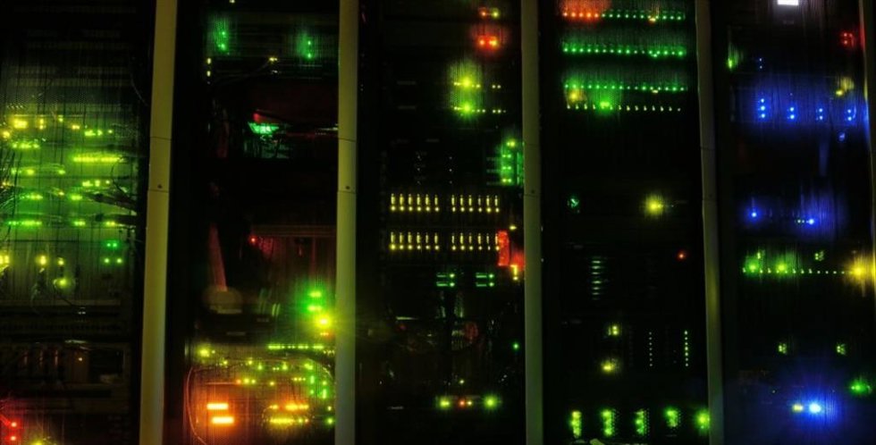 Ecologistas tachan el proyecto de RD de centros de datos como "insuficiente" y piden límites a consumo de agua y energía.