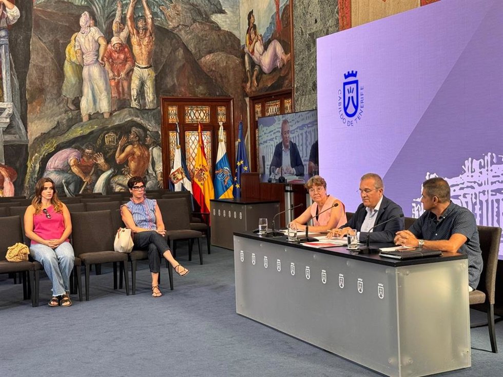 Presentación de la campaña de concienciación y bienestar animal del Cabildo de Tenerife