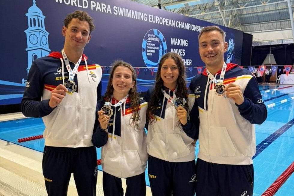 De izda a dcha: Ian Florencio, Nahia Zudaire, Tasy Dmytriv e Íñigo Llopis