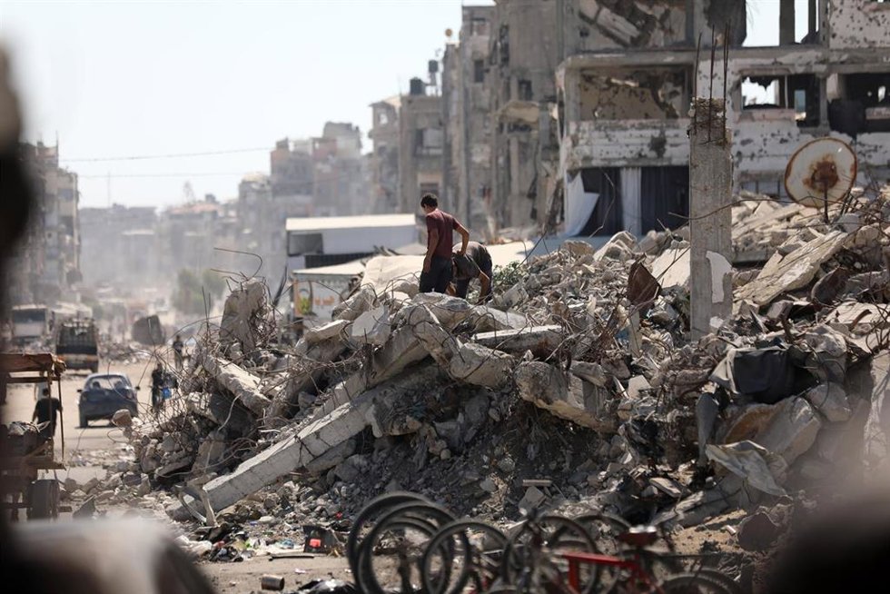 Palestinos desplazados en Beit Lahia, en el norte de la Franja de Gaza (archivo)
