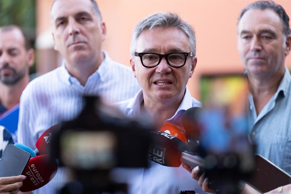 Archivo - El presidente del Grupo Vox en el Parlamento de Andalucía y vicepresidente segundo de la Junta, Manuel Gavira.