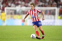 Pablo Barrios sufre una lesión miofascial de bajo grado en la pierna derecha