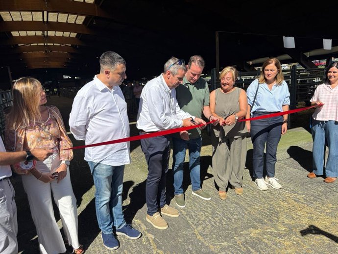 El consejero de Medio Rural y Política Agraria, Marcelino Marcos, en la inauguración de Agrosiero 2026.