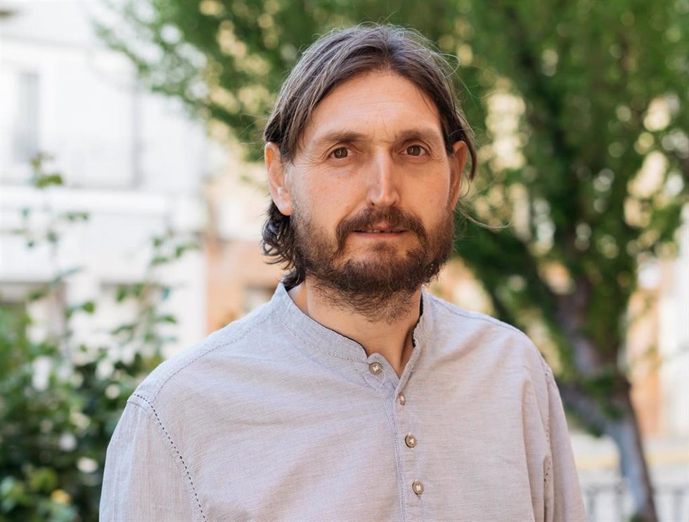 Archivo - El portavoz de CHA en las Comarcas Turolenses, Javier Carbó.