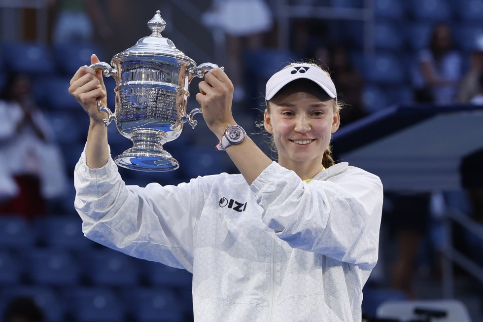 Elena Rybakina celebra su victoria en el US Open 2026