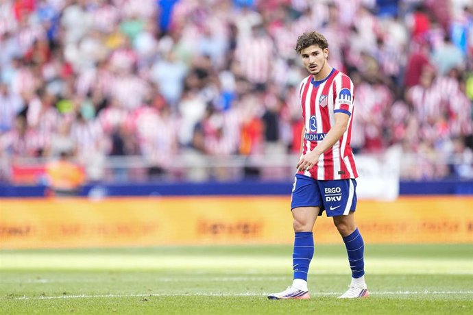Julián Álvarez, durante un partido.