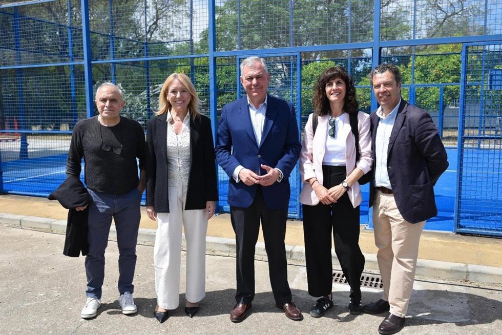 Renovación de las pistas de pádel del IMD de Sevilla