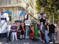 Logroño cuenta con un nuevo 'cabezudo' donado por el Ateneo Riojano
