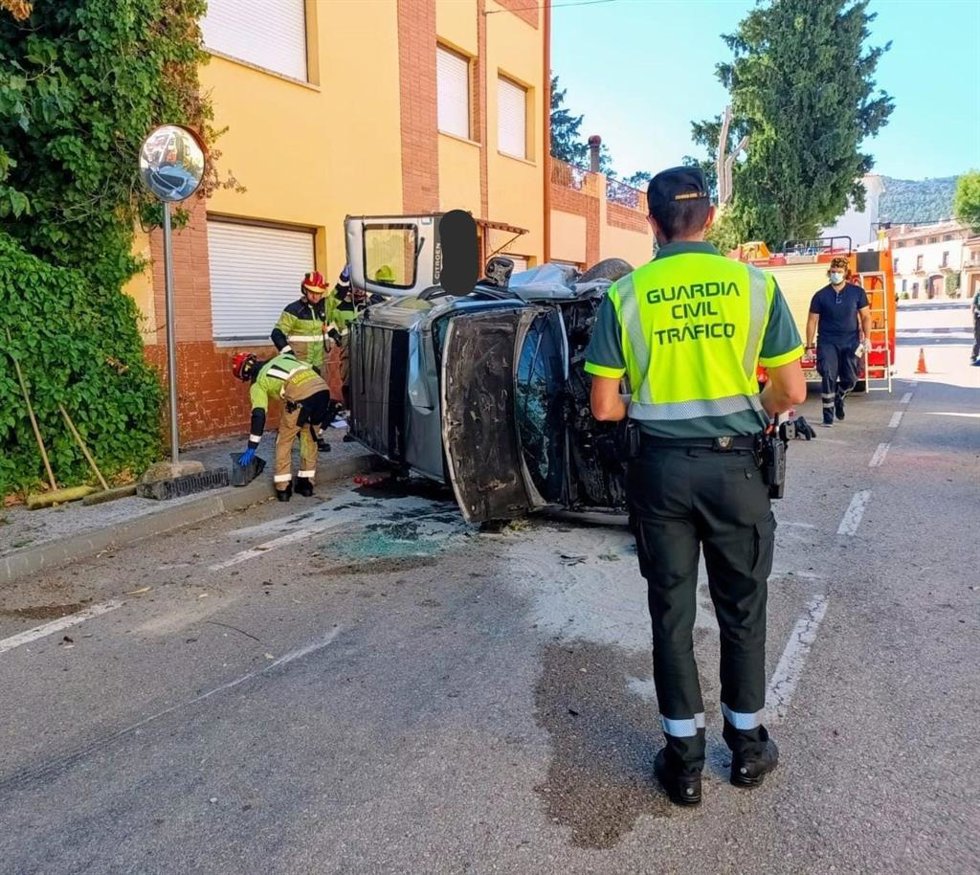 El accidente ha ocurrido en el municipio de Torrevelilla.