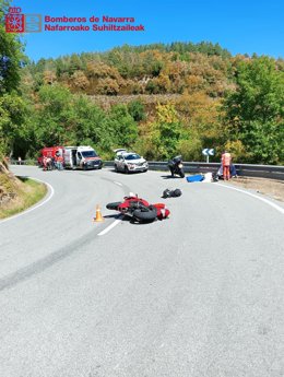 Los servicios de emergencia en el lugar del accidente.