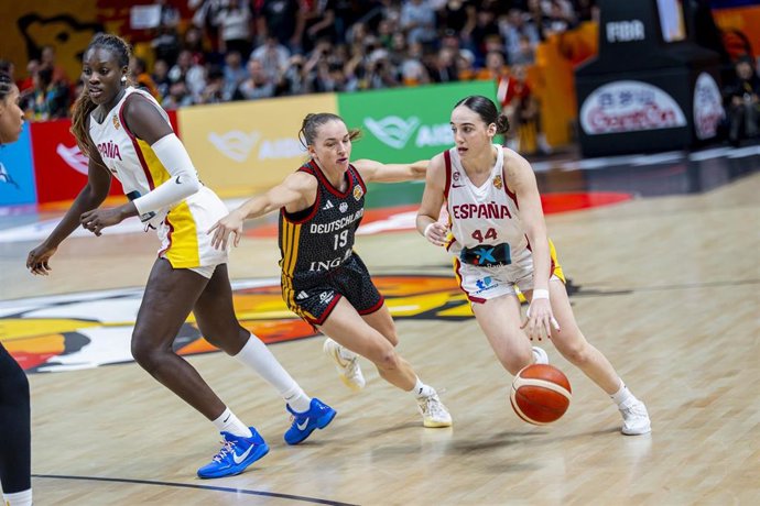 Iyana Martín, durante la Copa Mundial de la FIBA 2026.