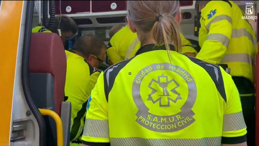 Herido de gravedad por arma blanca un hombre de 60 años en el distrito de Carabanchel