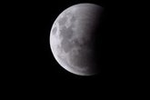 Foto: La falta de agua dificulta la creación de ciudades en la Luna, según los científicos