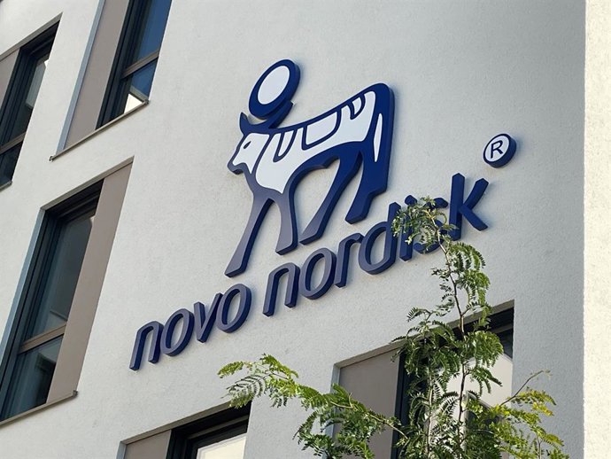 Archivo - FILED - 26 September 2023, Rheinland-Pfalz, Mainz: The logo of Danish pharmaceutical company Novo Nordisk is pictured on the facade of its new German headquarters in Mainz. Photo: Christian Schultz/dpa