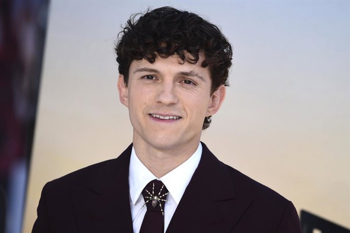 Archivo - Tom Holland desvanca a otra estrella de Marvel y ya es el actor más taquillero de la historia