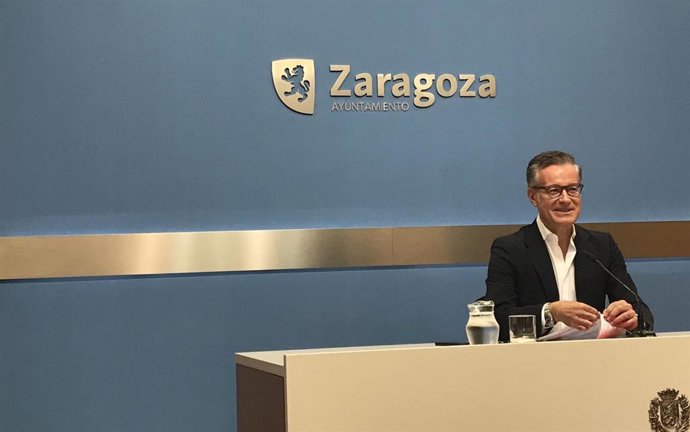 El consejero municipal de Urbanismo del Ayuntamiento de Zaragoza, Víctor Serrano