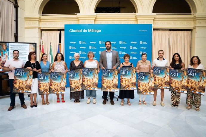 Presentación de 'La noche se hace arte' de la barriada de Churriana.