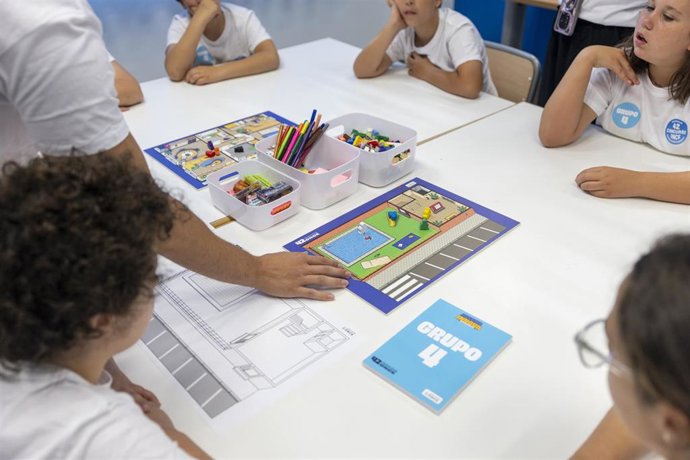 Archivo - El 43º Concurso Escolar ONCE
