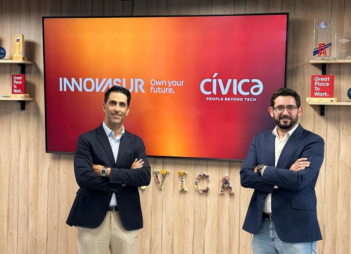 Juanjo Prieto, CEO de INNOVASUR, y Josep Roig, CEO de Cívica