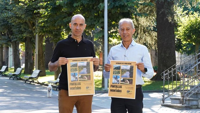 El concejal de Deportes, Jesús Abad, junto a Virginio Ramírez, director del Patronado Deportivo Municipal de Siero.