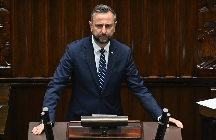 4 de setembro de 2026, Varsóvia, Varsóvia, Polônia: 04/09/2026 VARSÓVIA..SEJM DA REPÚBLICA DA POLÔNIA..VOTAÇÕES..POLÊMICA E DISCURSO DO PRIMEIRO-MINISTRO SOBRE O CASO ZONDACRYPTO..ESCOLHA DE UM JUIZ DO TRIBUNAL CONSTITUCIONAL..4 de setembro de 2026, Varsó
