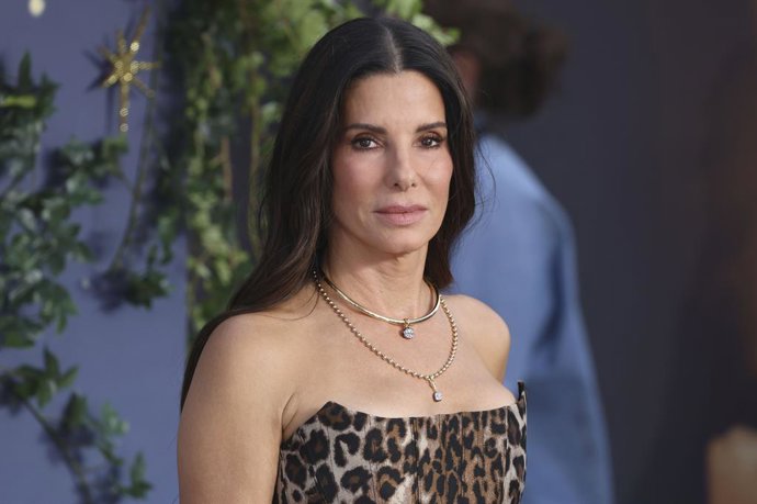 Sandra Bullock recuerda sus primeras audiciones ante "toda clase de pervertidos": "Pedían que me bajarse los pantalones"
