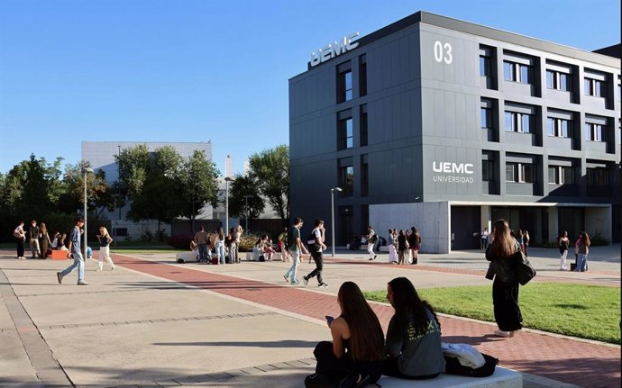 La UEMC inicia el curso con cerca de 2.700 estudiantes presenciales y una oferta en crecimiento.