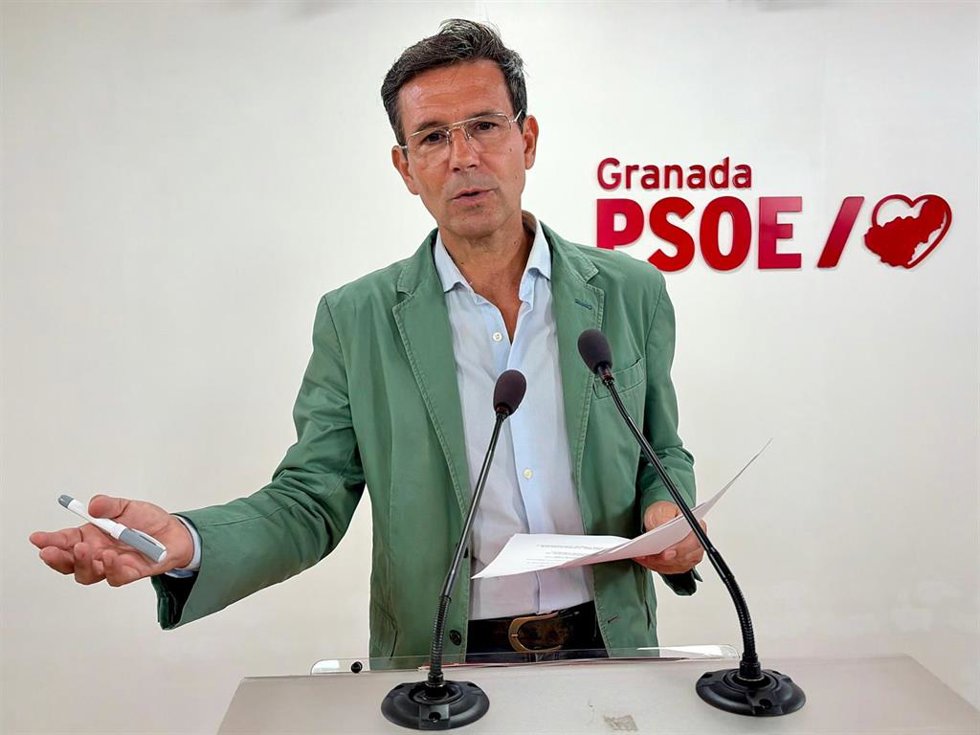El parlamentario andaluz del PSOE Paco Cuenca.
