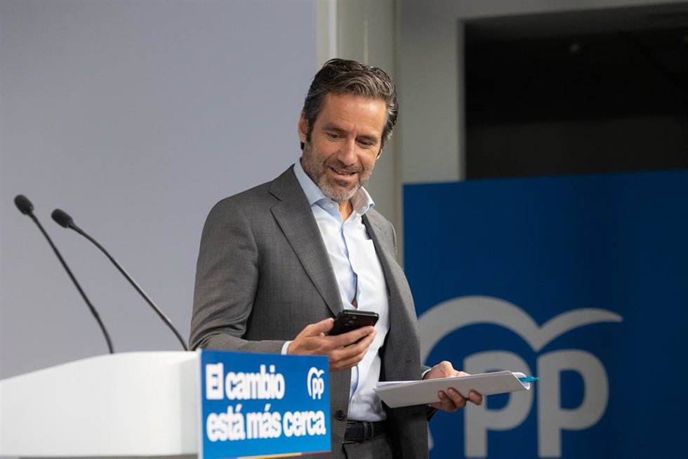 El portavoz y vicesecretario de Cultura y Deporte del Partido Popular, Borja Sémper, atiende a los medios tras la reunión del Comité de Dirección del PP, a 7 de septiembre de 2026, en Madrid (España). 