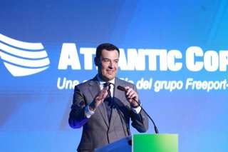 El presidente de la Junta de Andalucía, Juanma Moreno, interviene en la presentación del Proyecto Circular de la compañía Atlantic Copper.