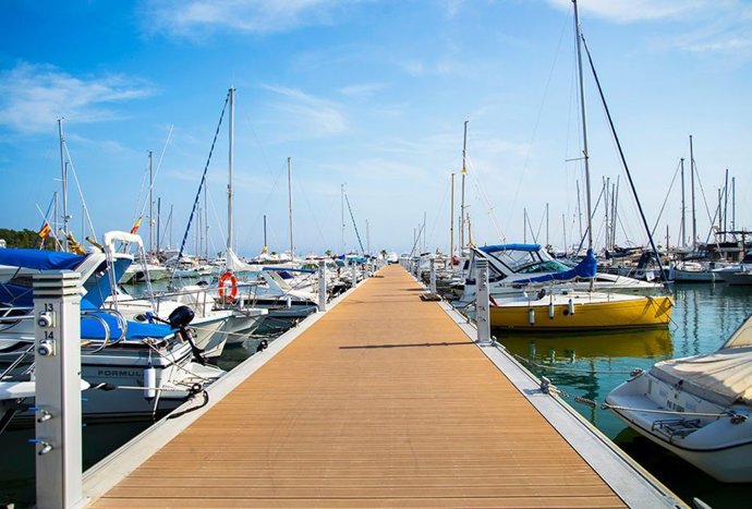 Puerto deportivo