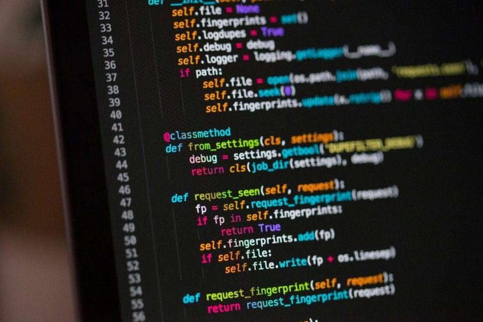 Archivo - Vigilance y Cyberaid avanzarán en la ciberseguridad del sector financiero, entre otros.