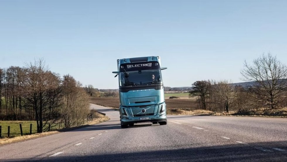 Archivo - Volvo FH eléctrico.