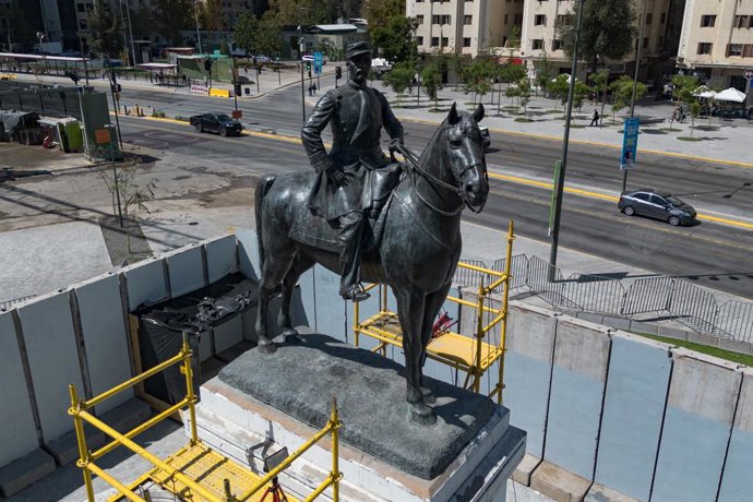 Santiago, 10 de Marzo 2026.  Estatua de General Baquedano instalada enn Plaza omonima en la comuna de providencia   Diego Martin/Aton Chile