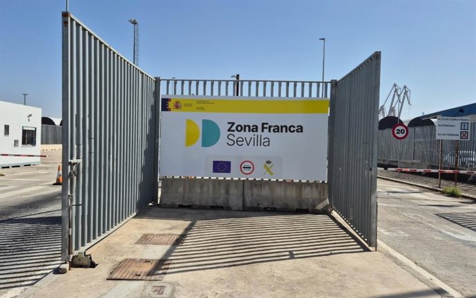 Imagen de recurso del acceso a la Zona Franca de Sevilla