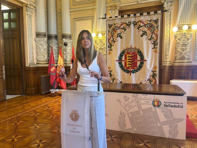 La concejal Blanca Jiménez, durante el balance de las fiestas.
