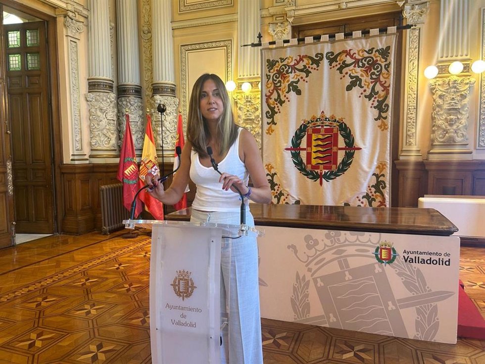 La concejal Blanca Jiménez, durante el balance de las fiestas.